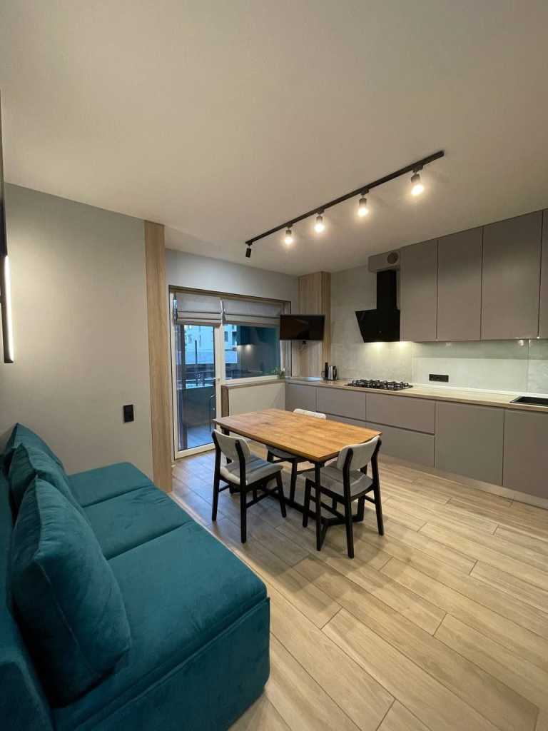 Продажа 2-комнатной квартиры 72 м², Богдана Ступки пер.