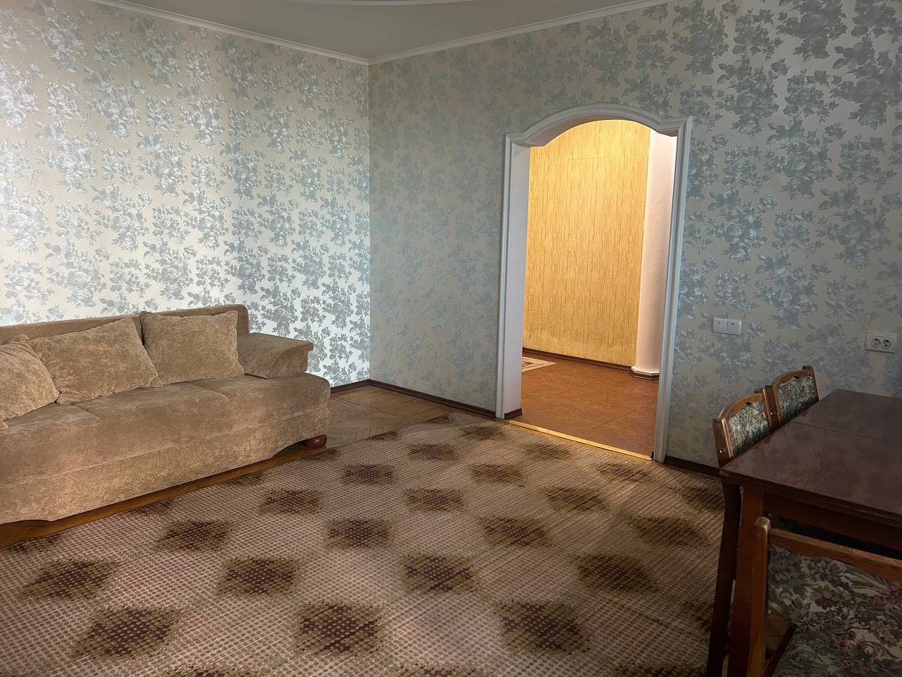 Оренда 3-кімнатної квартири 74 м², Миру просп., 63