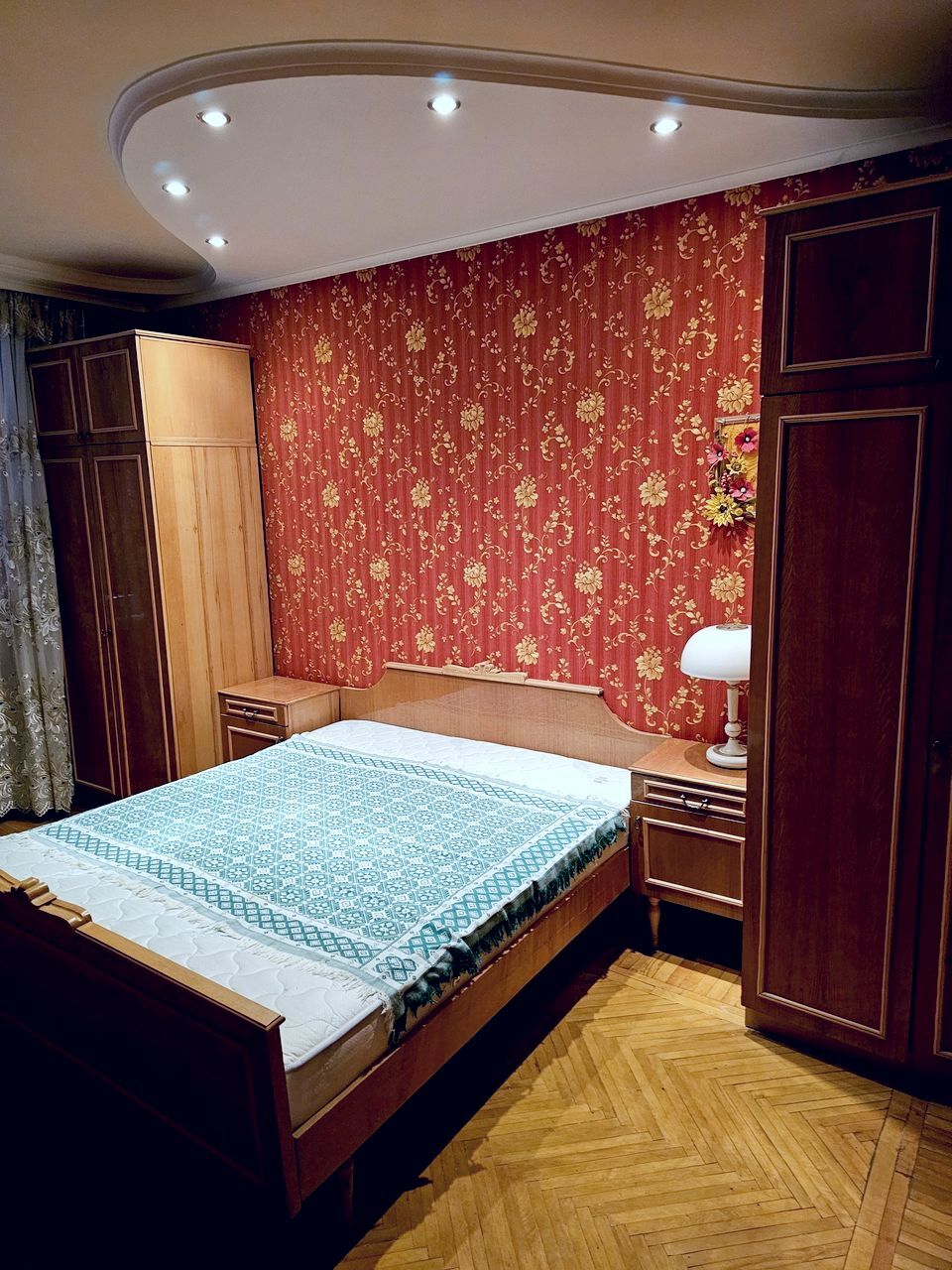 Оренда 3-кімнатної квартири 74 м², Миру просп., 63
