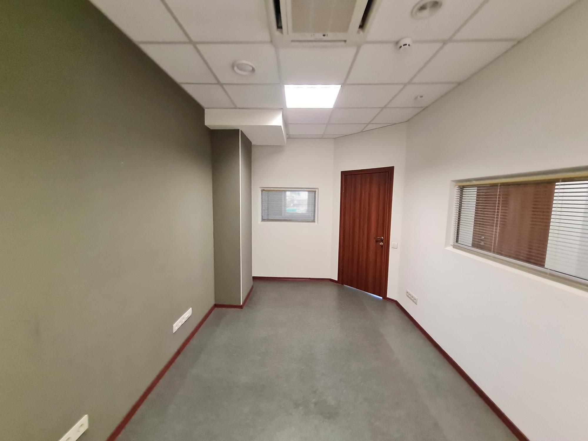 Аренда офиса 60.7 м², Валерия Лобановского просп., 119