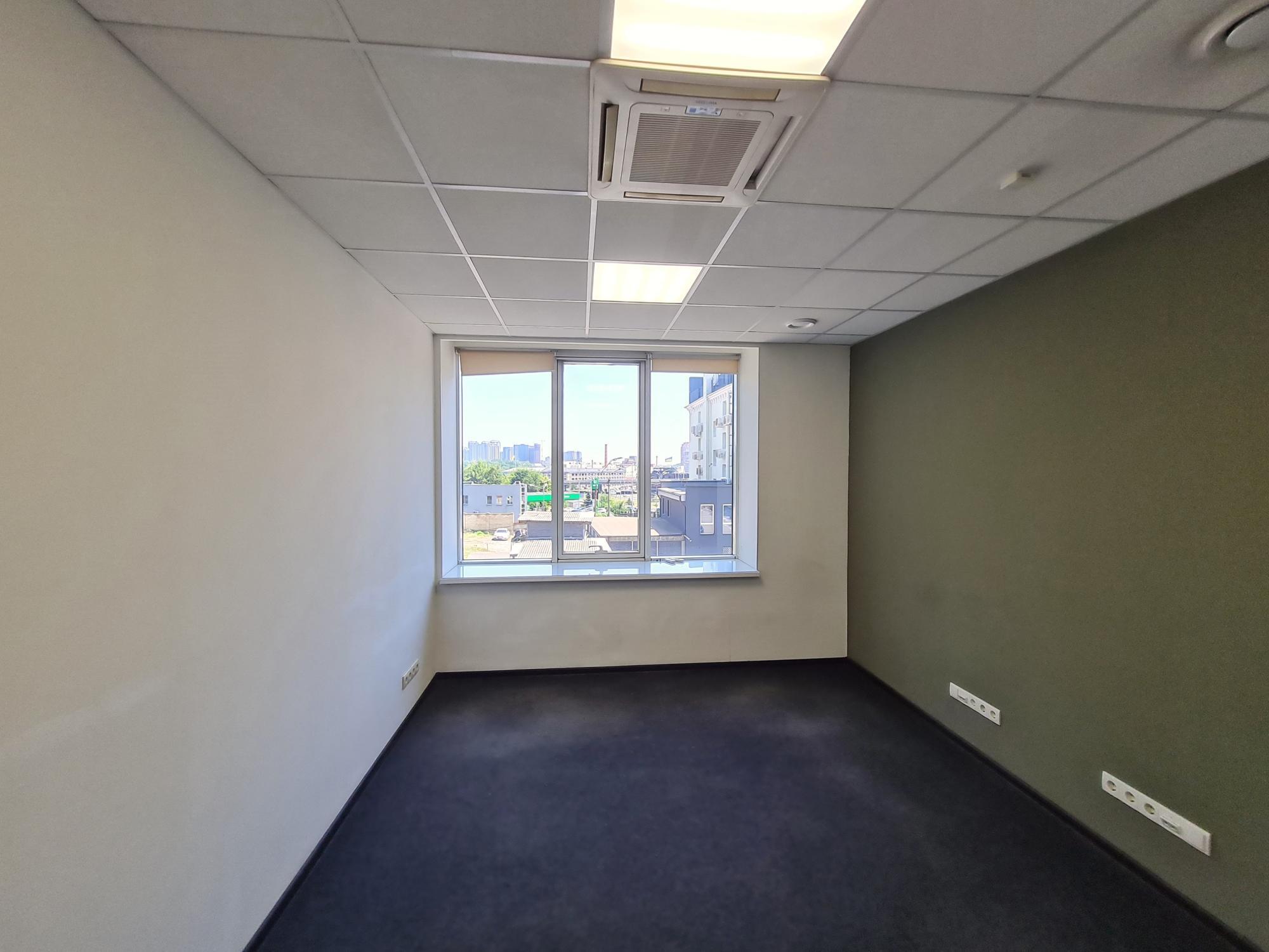 Аренда офиса 60.7 м², Валерия Лобановского просп., 119
