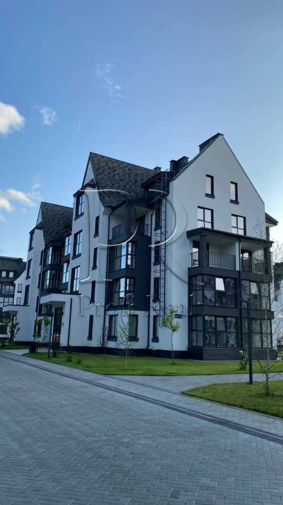 Продаж 2-кімнатної квартири 125 м², 10/3