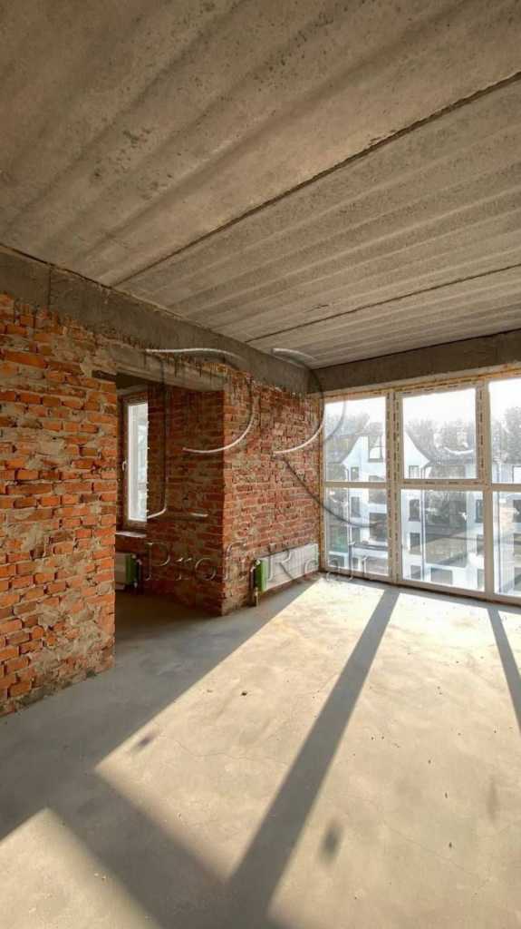 Продаж 2-кімнатної квартири 125 м², 10/3