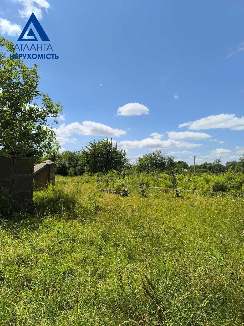 Продаж ділянки під індивідуальне житлове будівництво 28 соток, Молодіжна