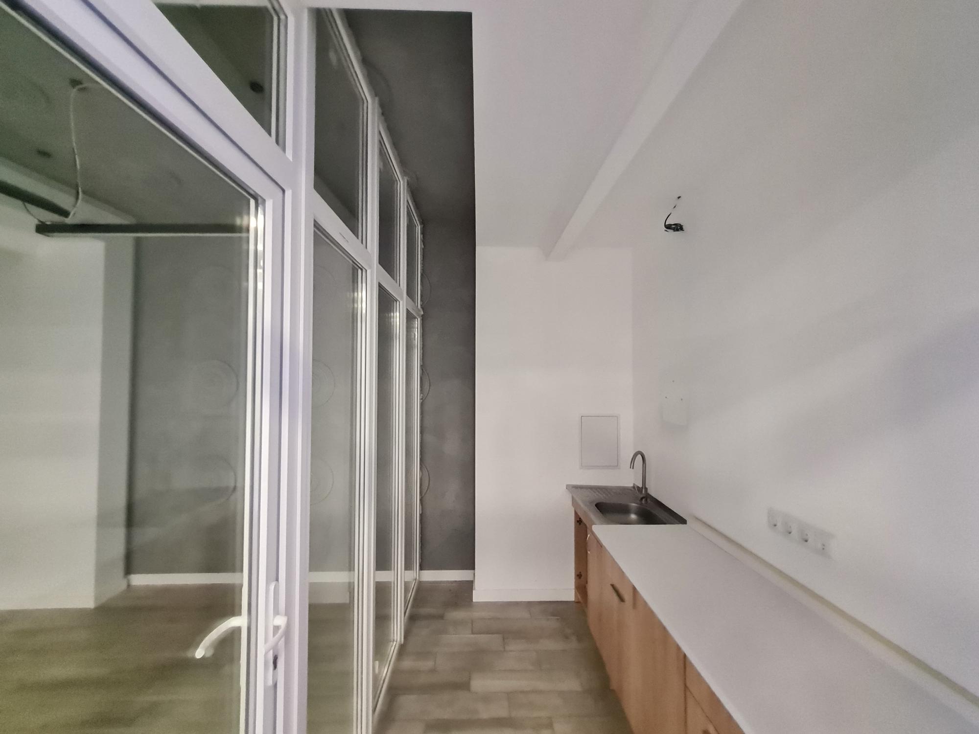 Оренда офісу 61.5 м², Валерія Лобановського просп., 119