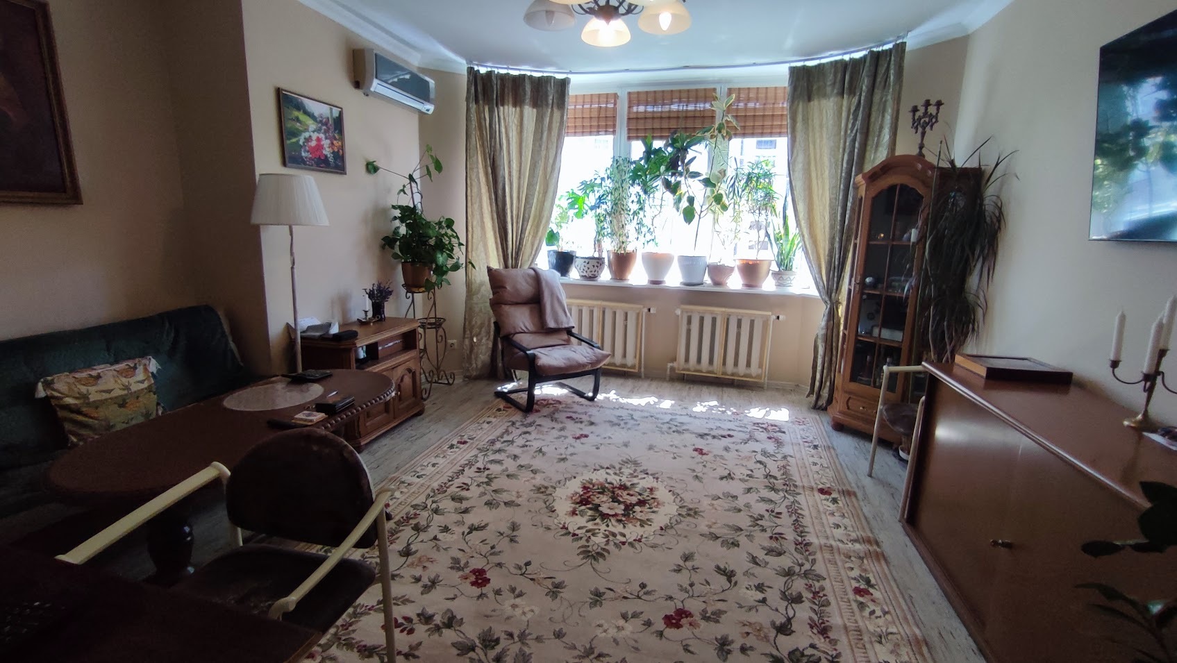 Продаж 2-кімнатної квартири 72 м², Княжий Затон вул.