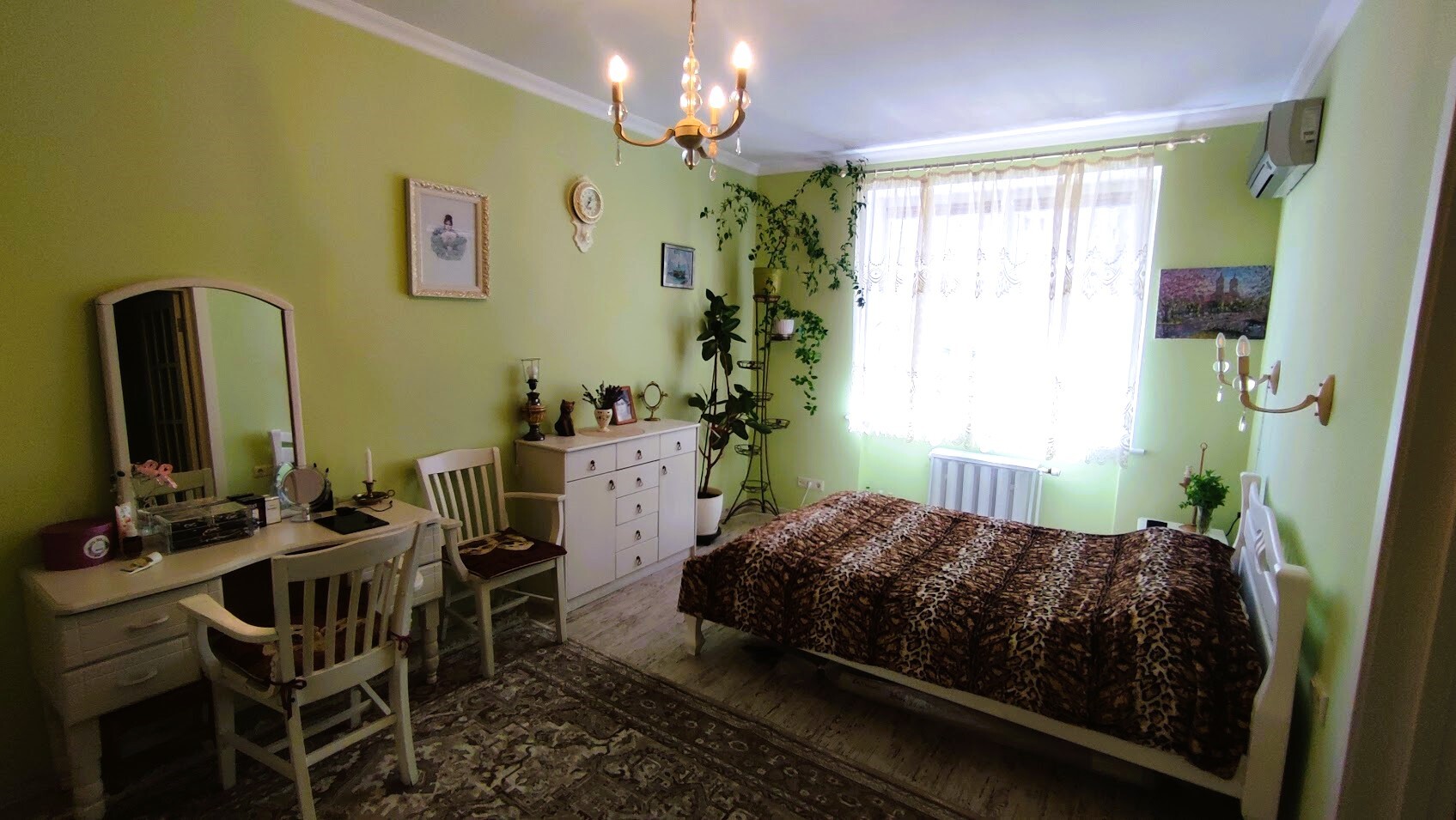 Продаж 2-кімнатної квартири 72 м², Княжий Затон вул.