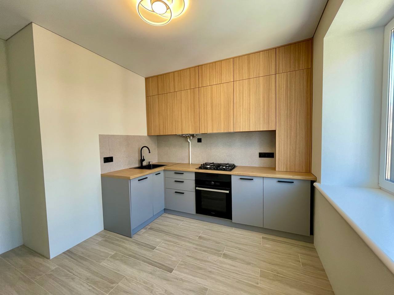 Продаж 1-кімнатної квартири 44.2 м², Січових Стрільців вул., 8Б