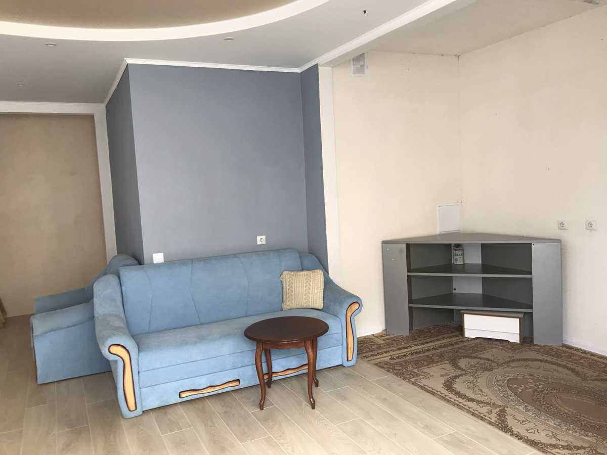 Продажа 1-комнатной квартиры 70 м², Харьковское шоссе, 182