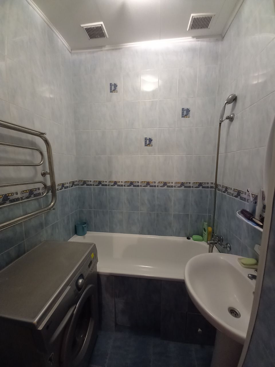 Продаж 3-кімнатної квартири 68 м², Юридична вул.
