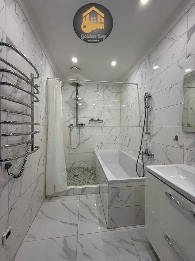 Продажа 2-комнатной квартиры 65 м², Выставочная ул., 18