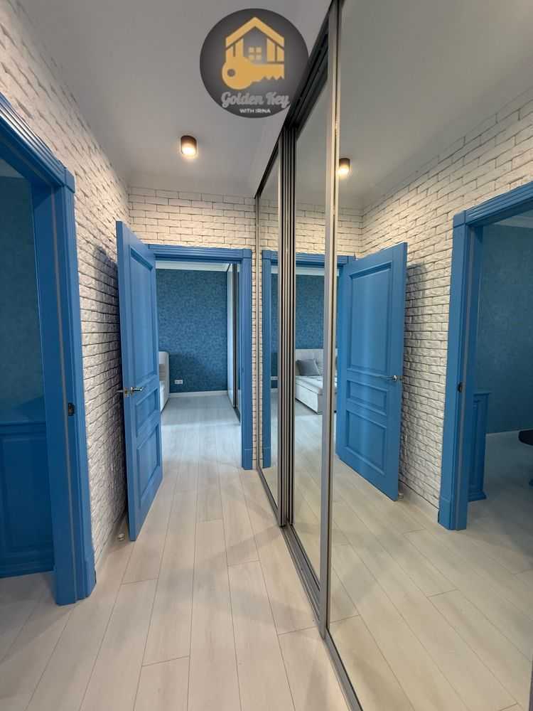 Продажа 2-комнатной квартиры 65 м², Выставочная ул., 18
