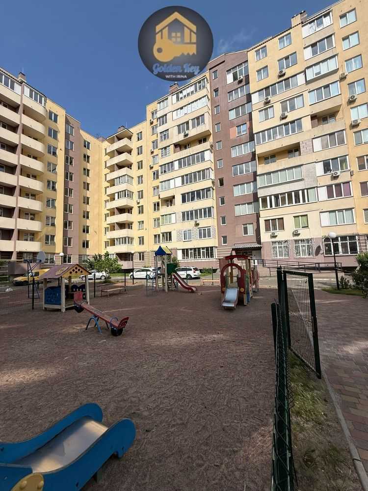 Продажа 2-комнатной квартиры 65 м², Выставочная ул., 18