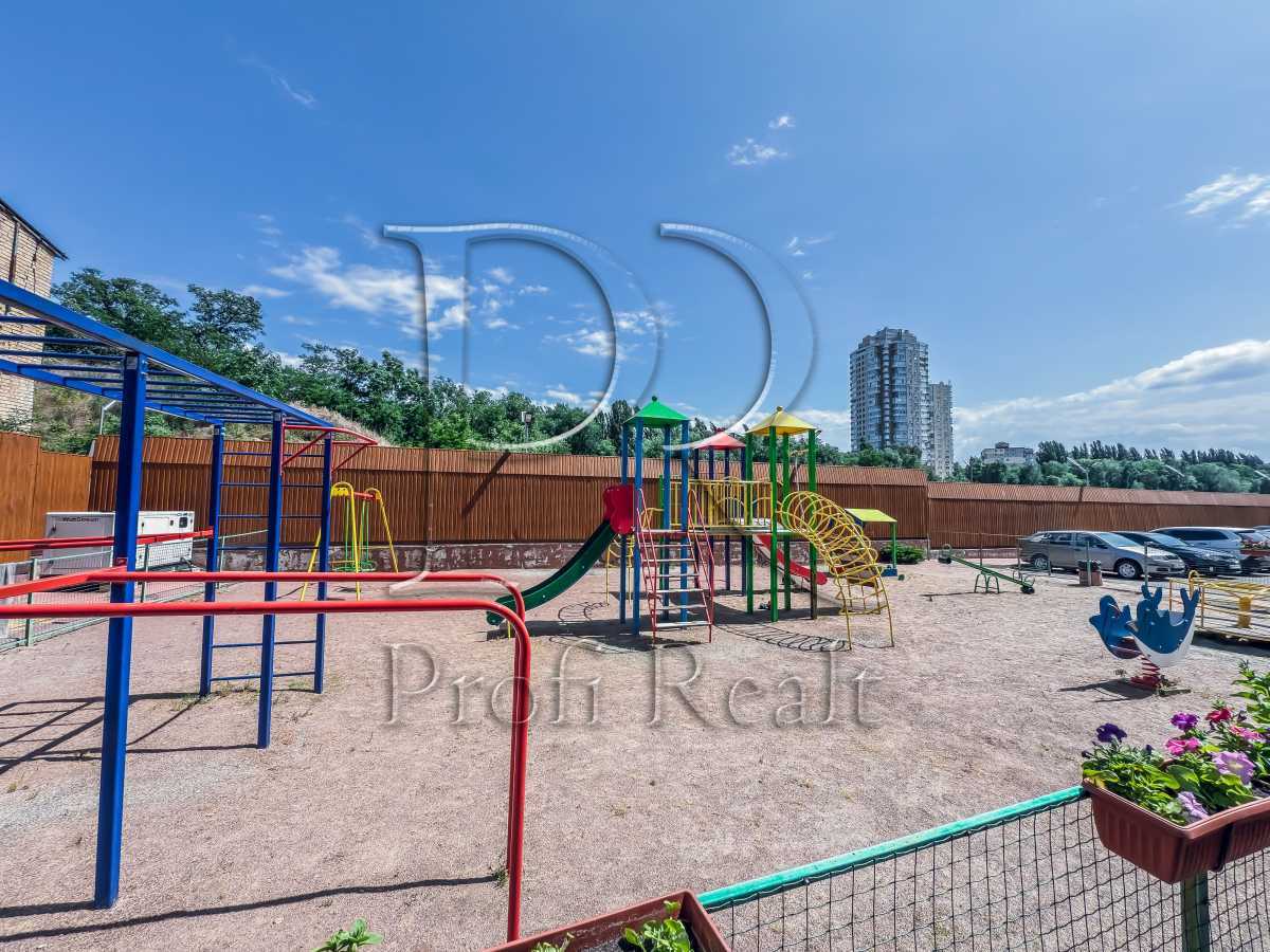 Продажа 1-комнатной квартиры 27 м², Полевая ул., 73
