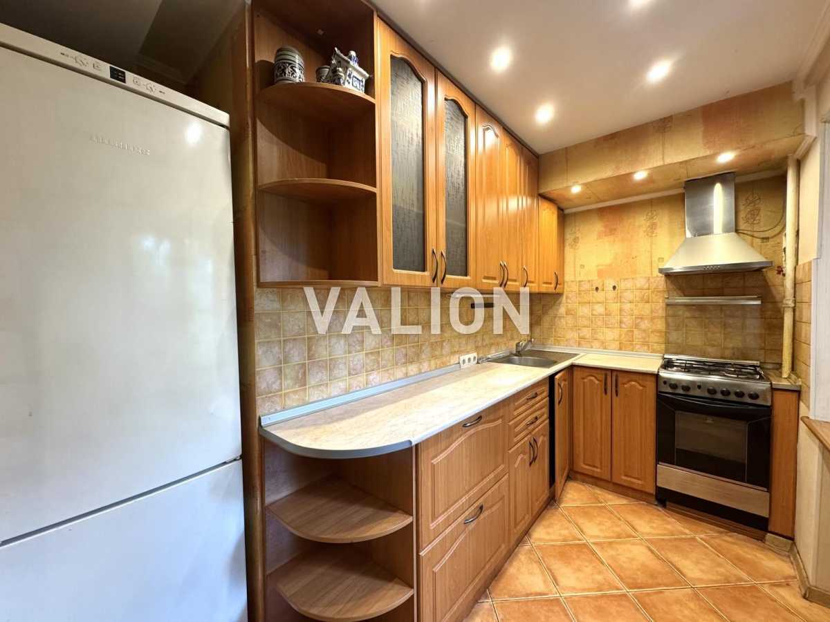 Продаж 3-кімнатної квартири 64.46 м², Курська, 11