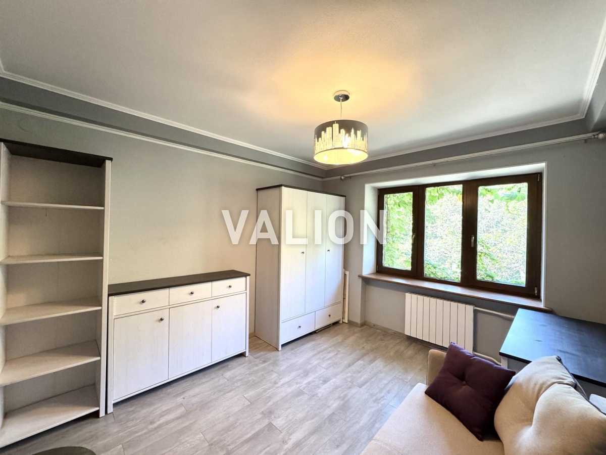 Продаж 3-кімнатної квартири 64.46 м², Курська, 11