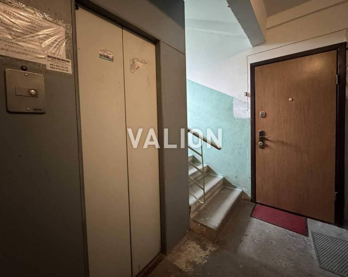 Продаж 3-кімнатної квартири 64.46 м², Курська, 11