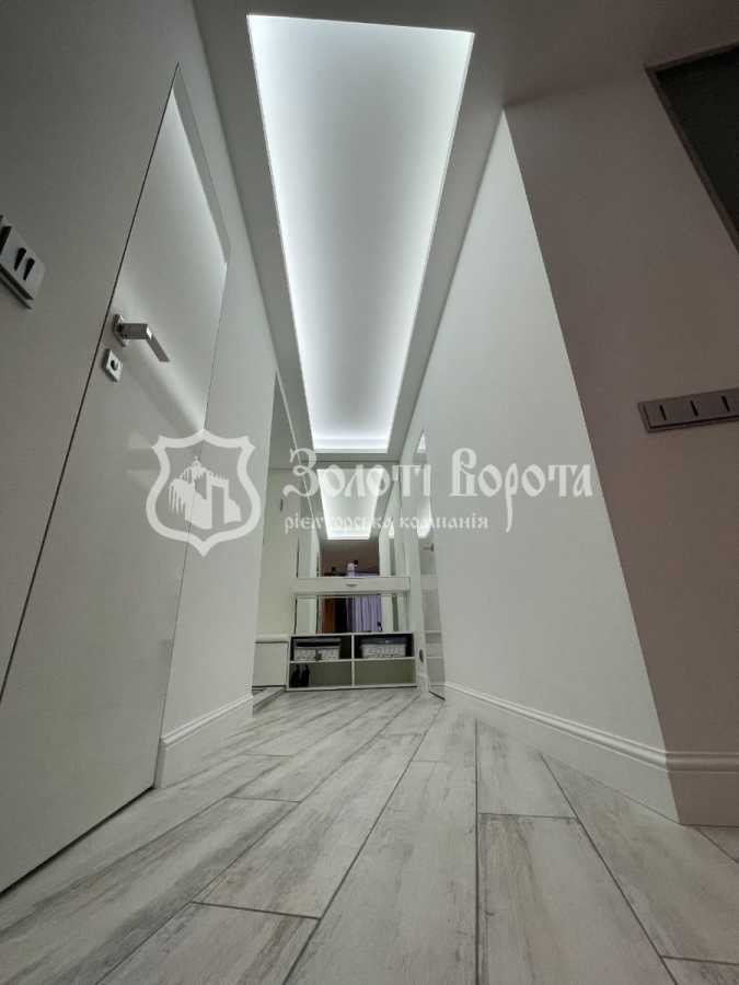 Продаж 2-кімнатної квартири 60 м², Героїв Сталінграда просп., 2Д