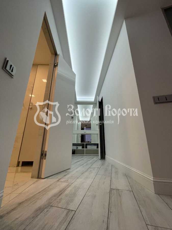 Продаж 2-кімнатної квартири 60 м², Героїв Сталінграда просп., 2Д