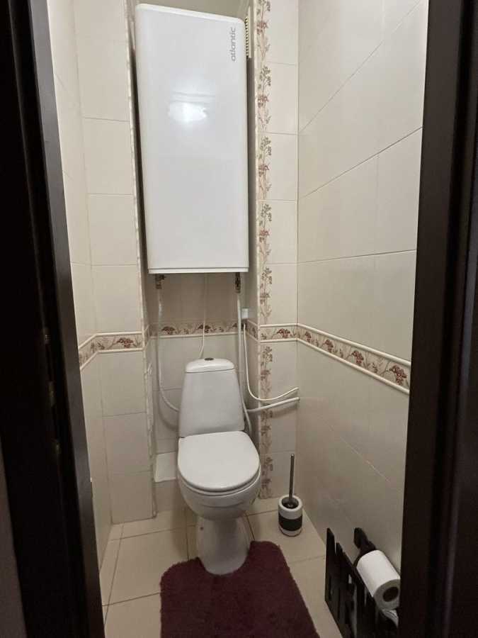 Продаж 1-кімнатної квартири 43.2 м², Ревуцького вул., 11Г