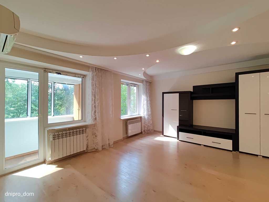 Продаж 2-кімнатної квартири 49 м², Батумська вул., 10
