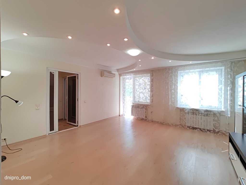 Продаж 2-кімнатної квартири 49 м², Батумська вул., 10