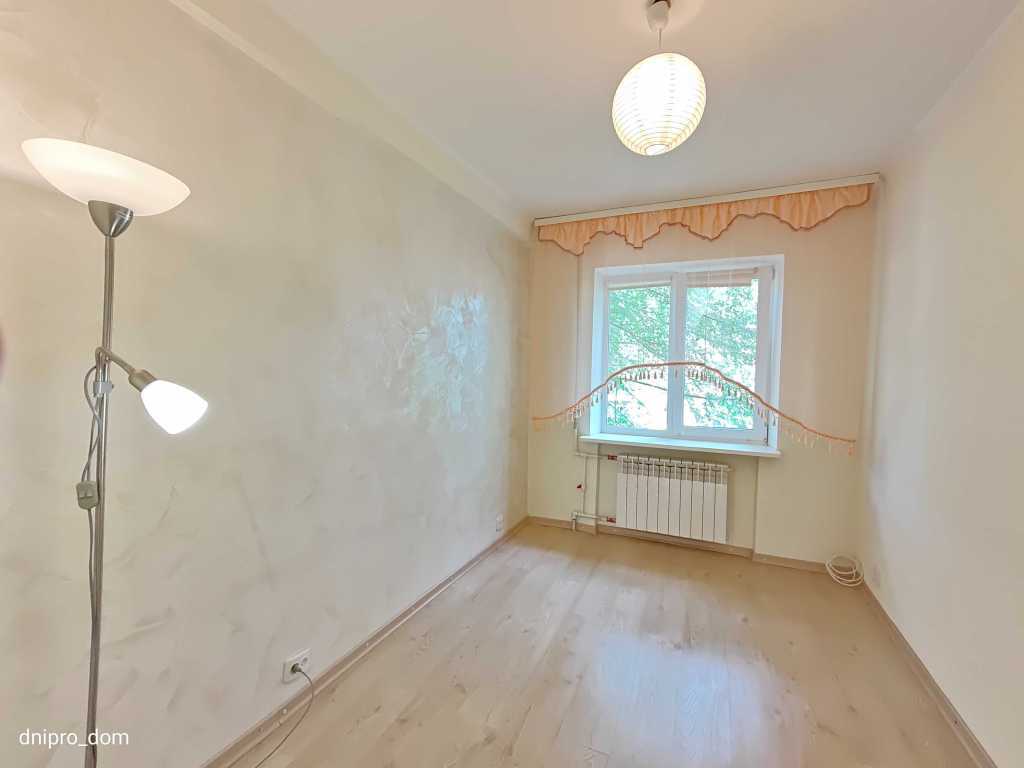 Продаж 2-кімнатної квартири 49 м², Батумська вул., 10