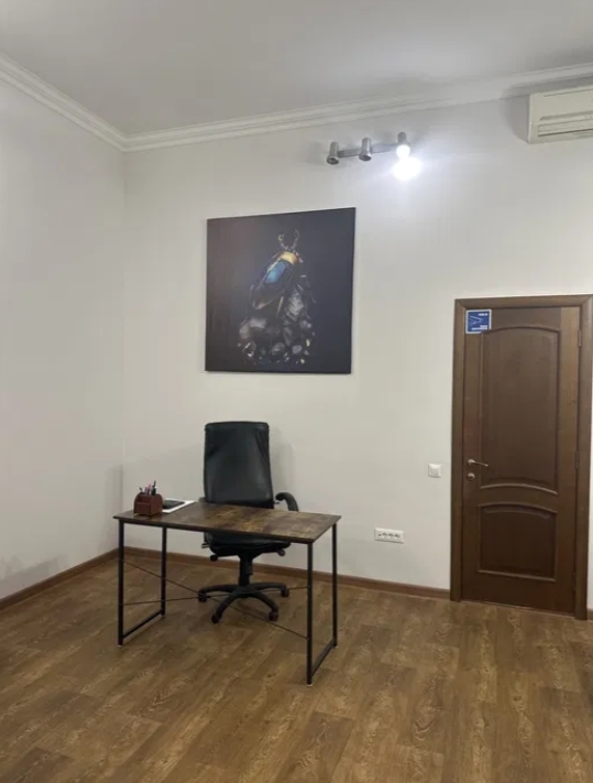 Аренда офиса 34 м², Аркадиевский пер.