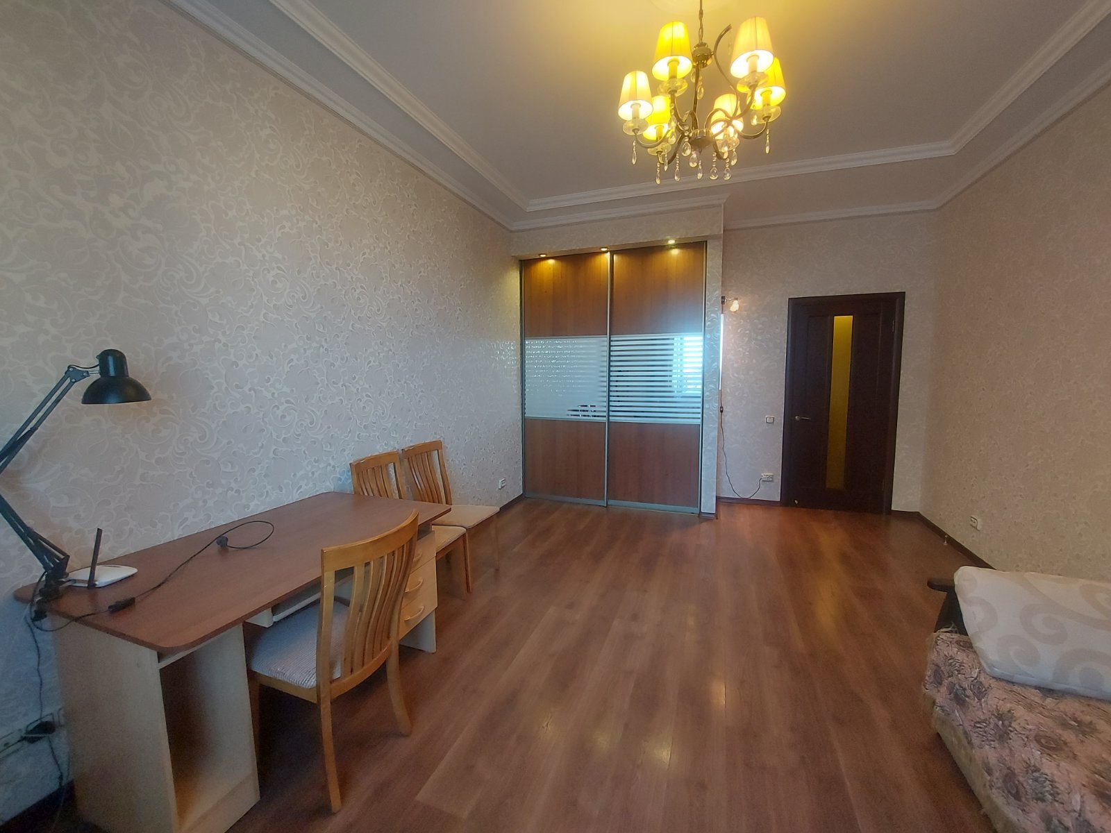 Оренда 2-кімнатної квартири 80 м², Небесної сотні просп., 3А К6