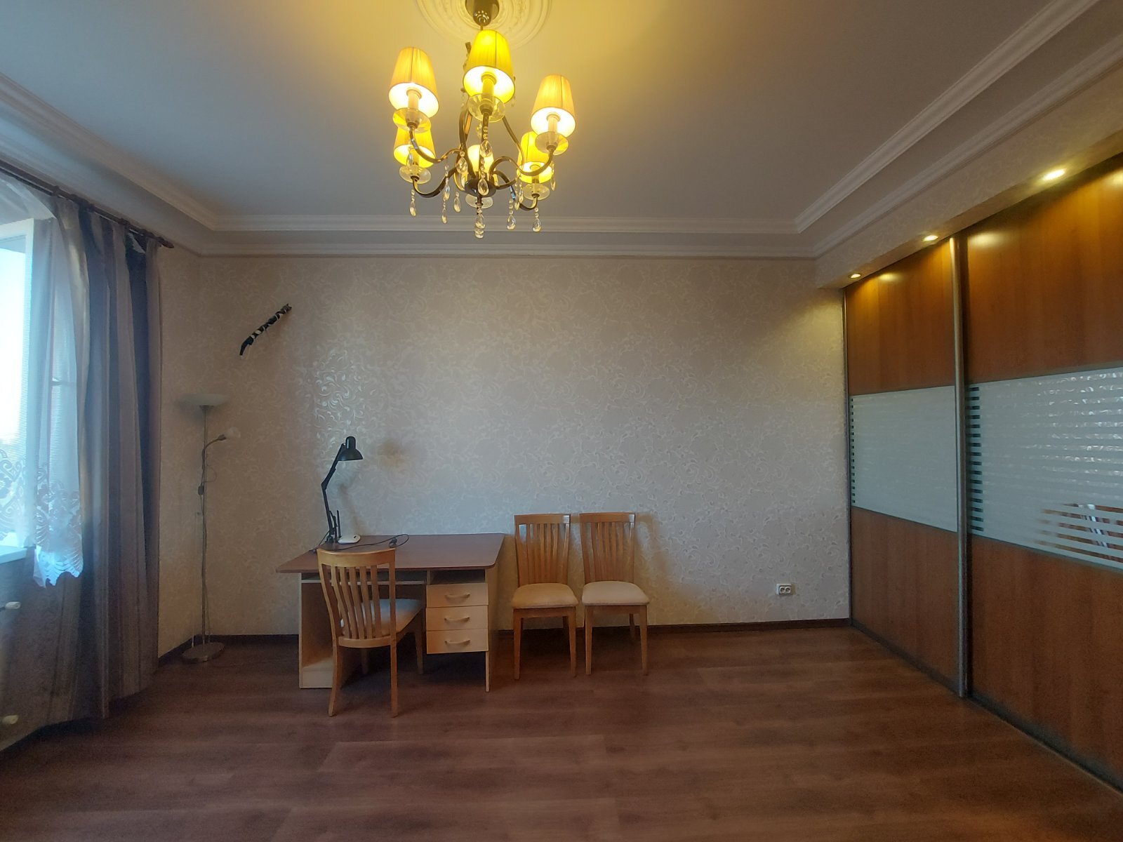 Оренда 2-кімнатної квартири 80 м², Небесної сотні просп., 3А К6