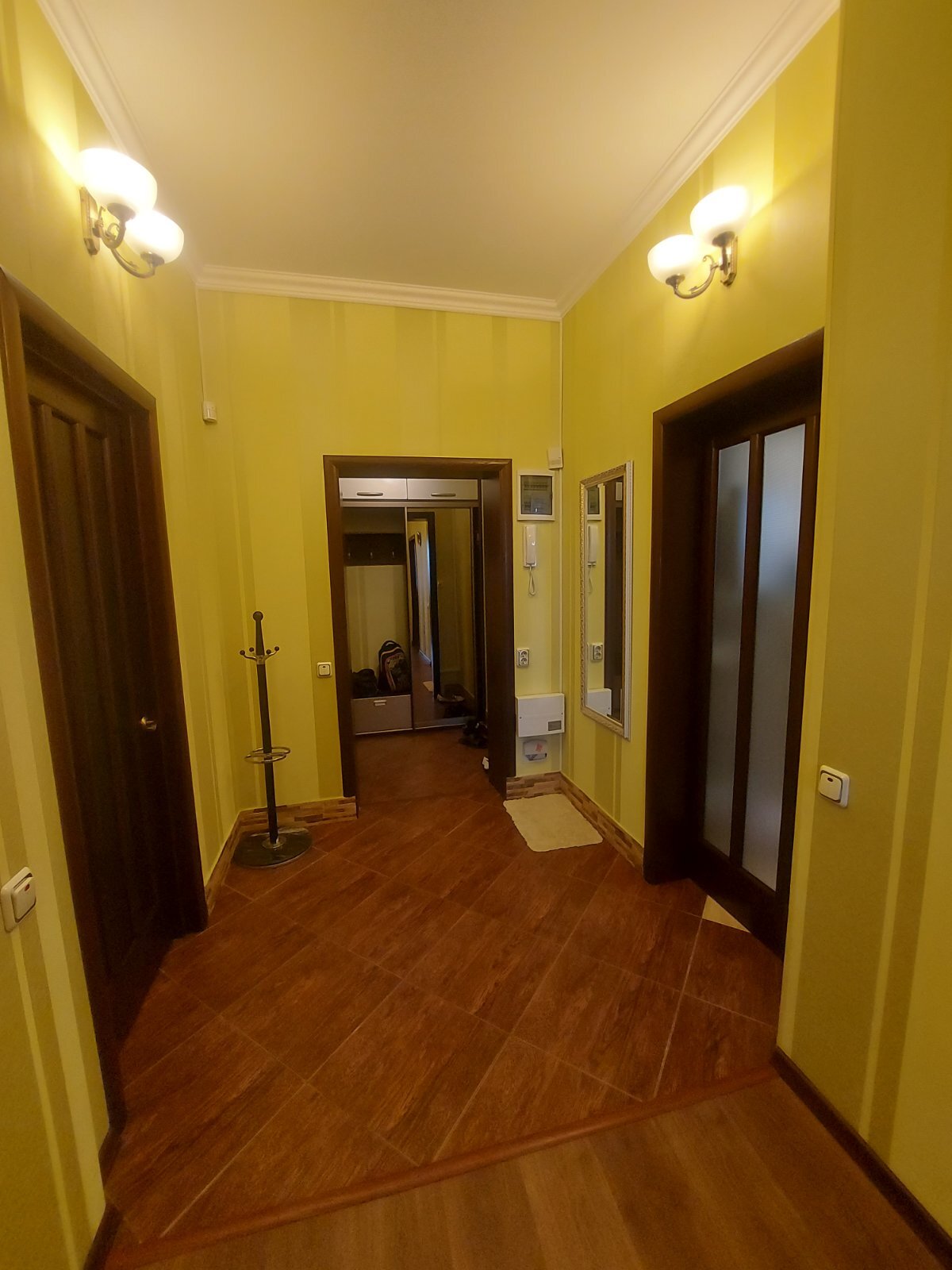 Оренда 2-кімнатної квартири 80 м², Небесної сотні просп., 3А К6