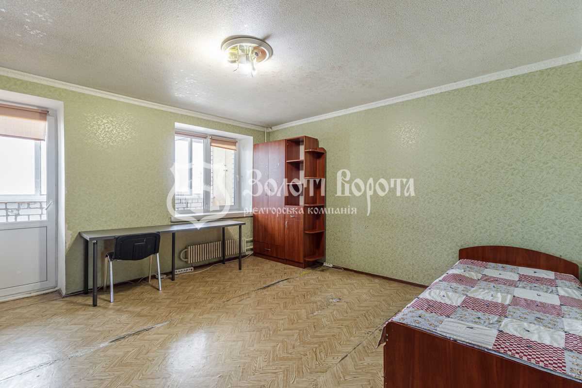 Продаж 3-кімнатної квартири 90 м², Полярна вул., 8є