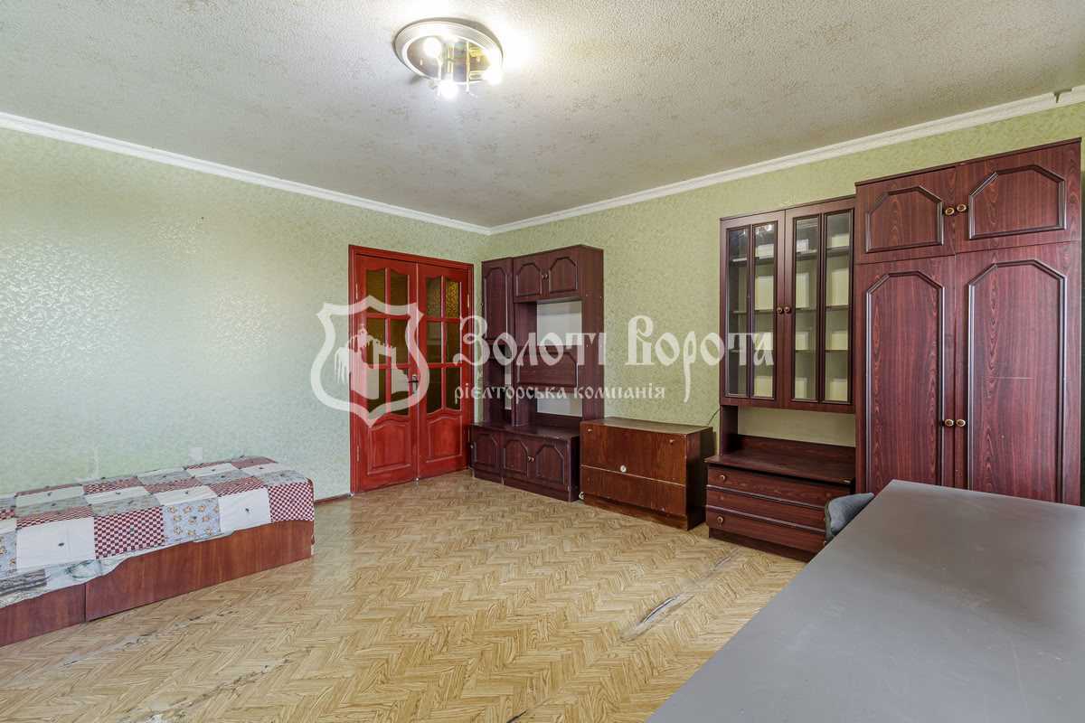 Продаж 3-кімнатної квартири 90 м², Полярна вул., 8є