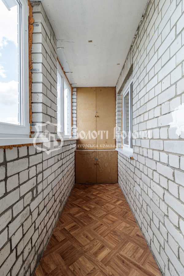 Продаж 3-кімнатної квартири 90 м², Полярна вул., 8є