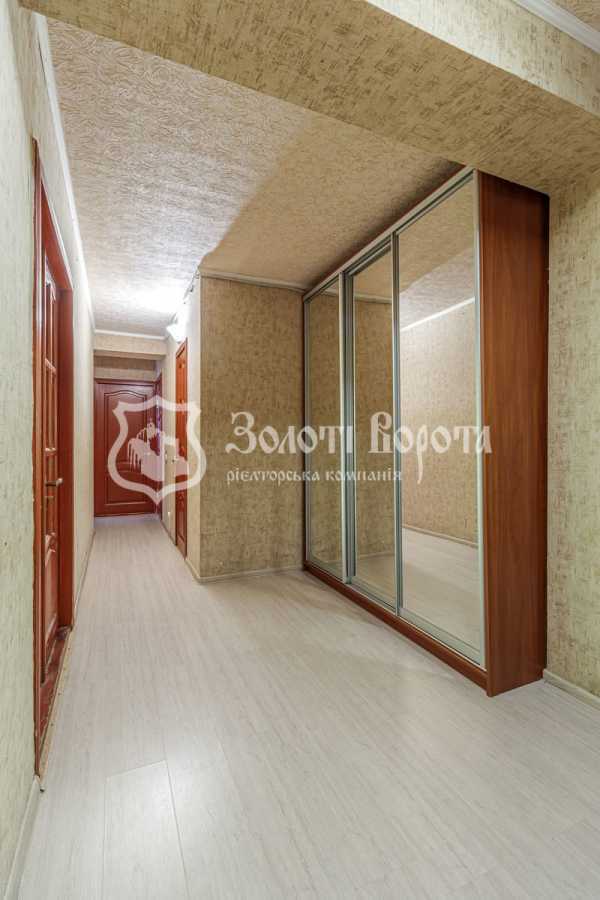 Продаж 3-кімнатної квартири 90 м², Полярна вул., 8є