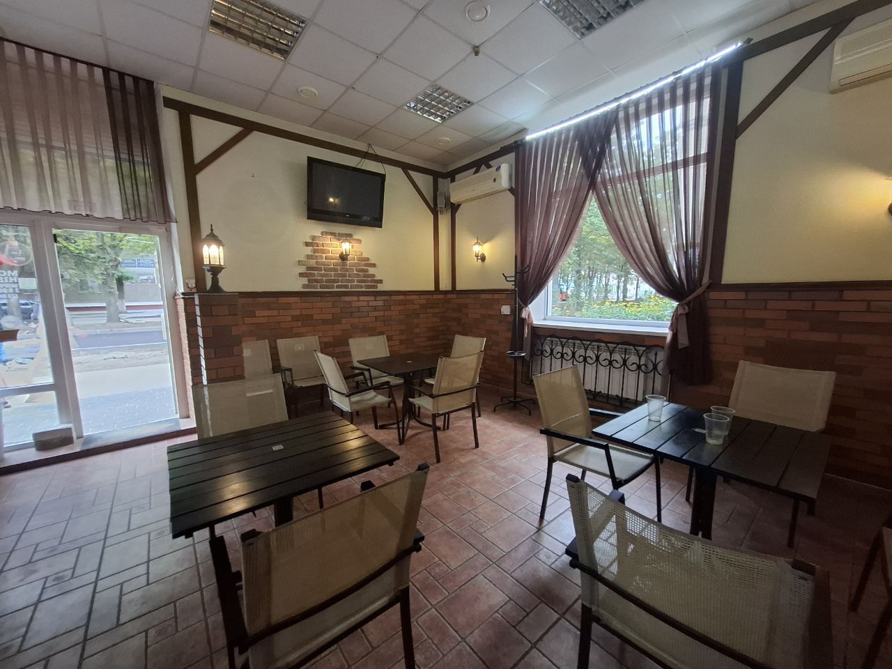 Аренда коммерции 79 м², 152-й Дивизии ул., 3