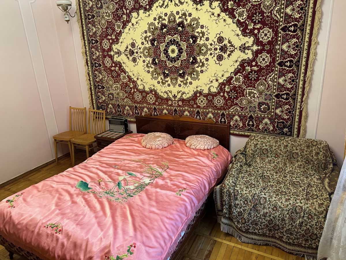Продажа 2-комнатной квартиры 54 м², Глазунова ул., 3