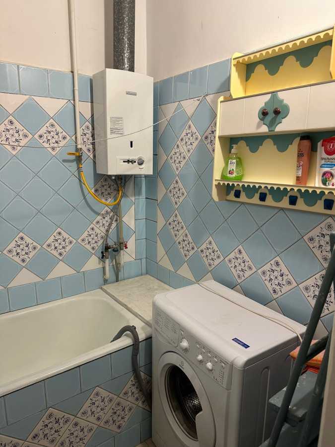 Продажа 2-комнатной квартиры 54 м², Глазунова ул., 3