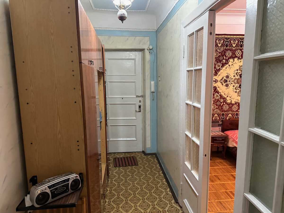 Продажа 2-комнатной квартиры 54 м², Глазунова ул., 3