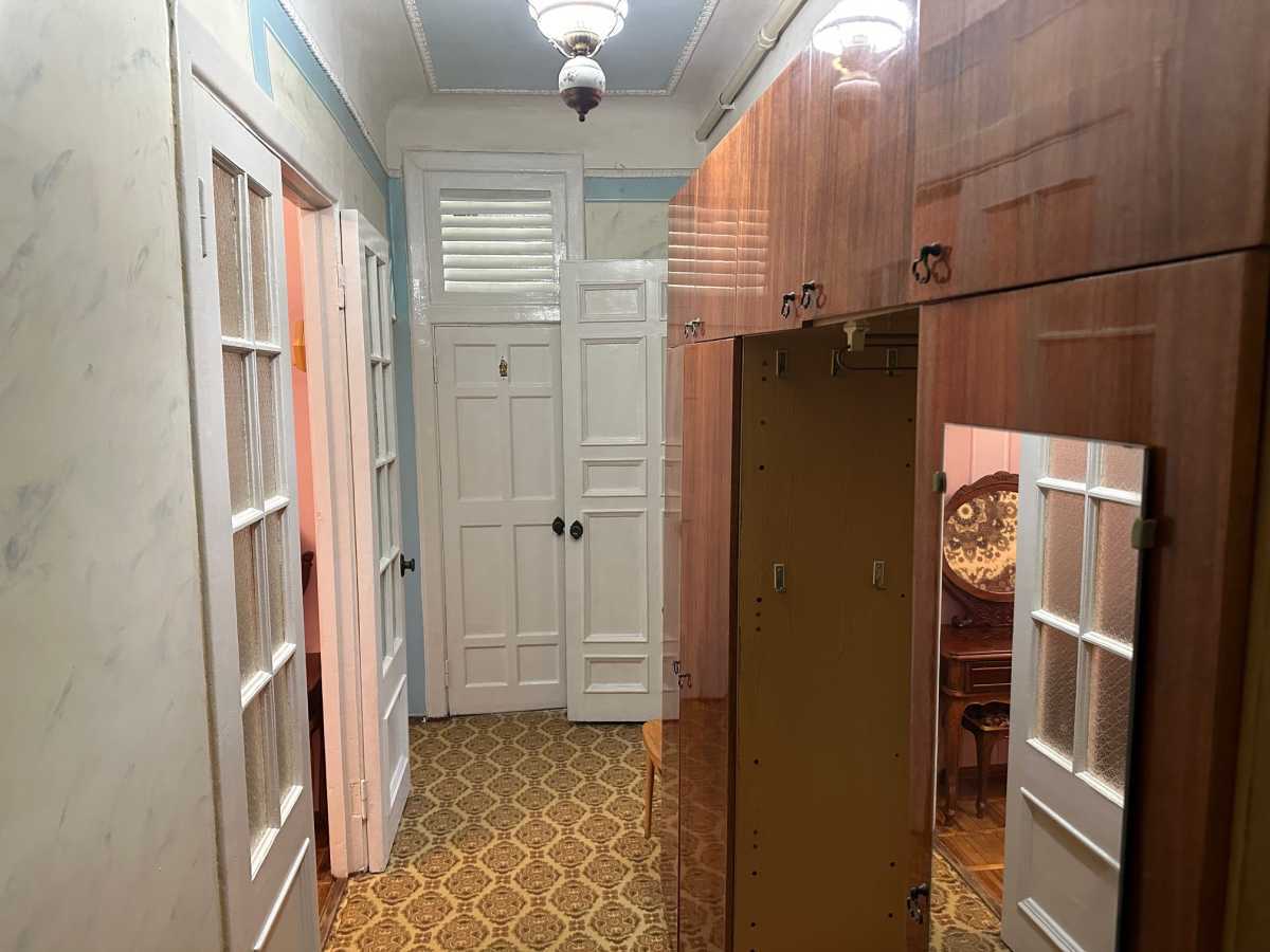 Продажа 2-комнатной квартиры 54 м², Глазунова ул., 3