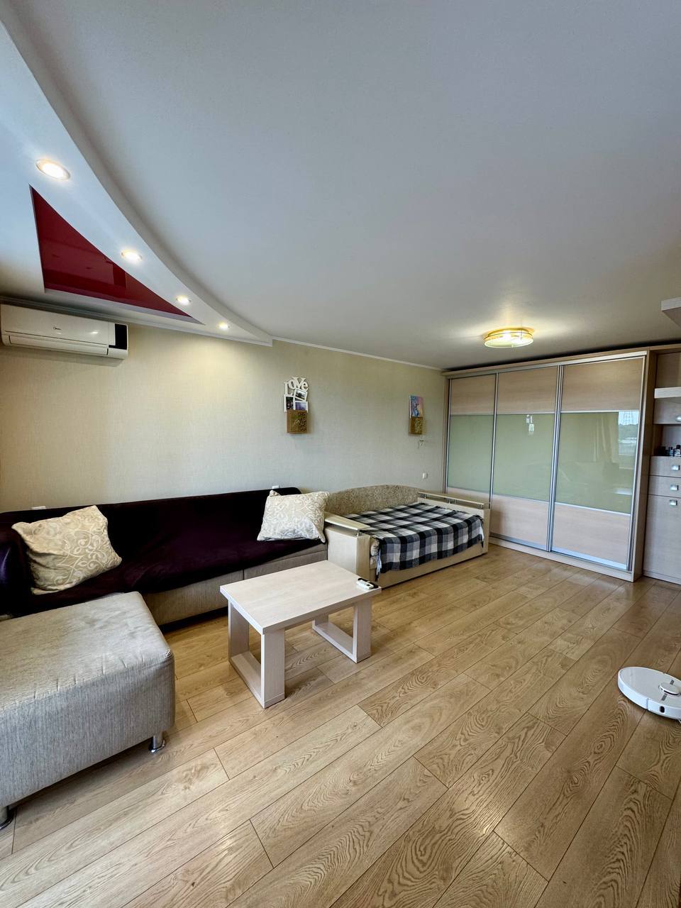 Продаж 1-кімнатної квартири 34 м², Юрія Савченка вул.