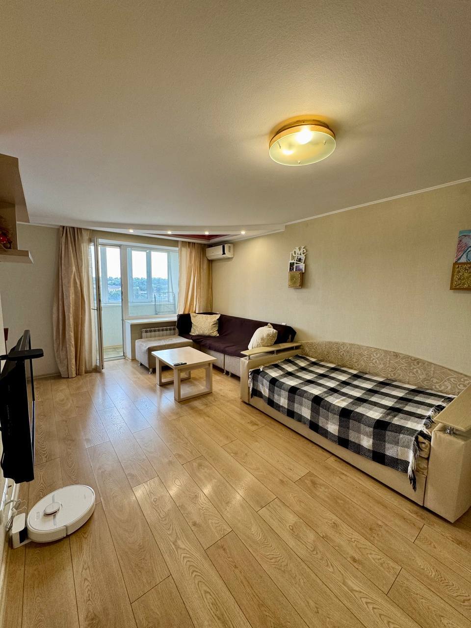 Продаж 1-кімнатної квартири 34 м², Юрія Савченка вул.