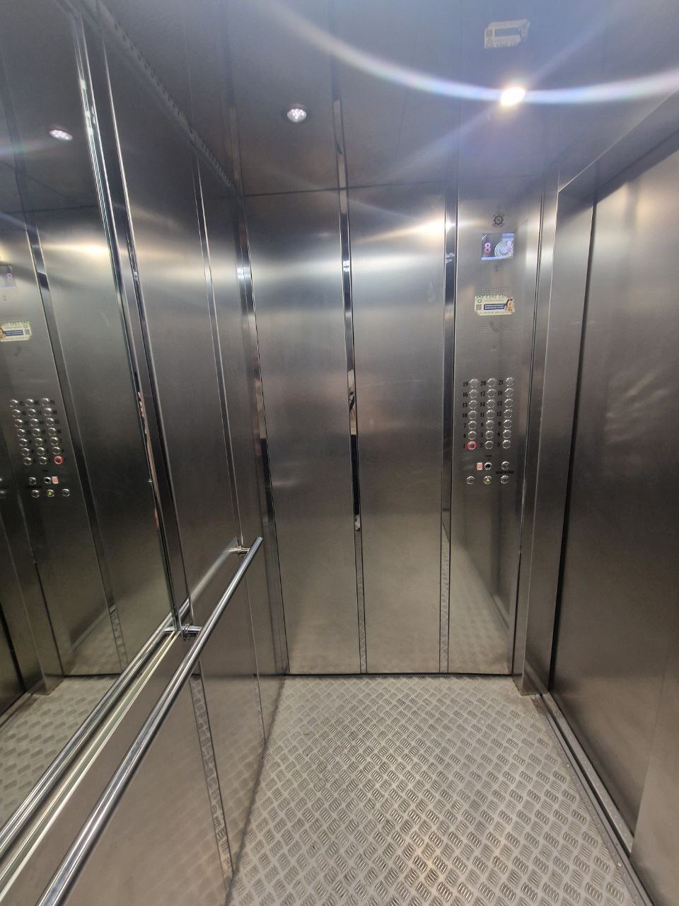 Продаж 1-кімнатної квартири 45 м², Шмидта вул.