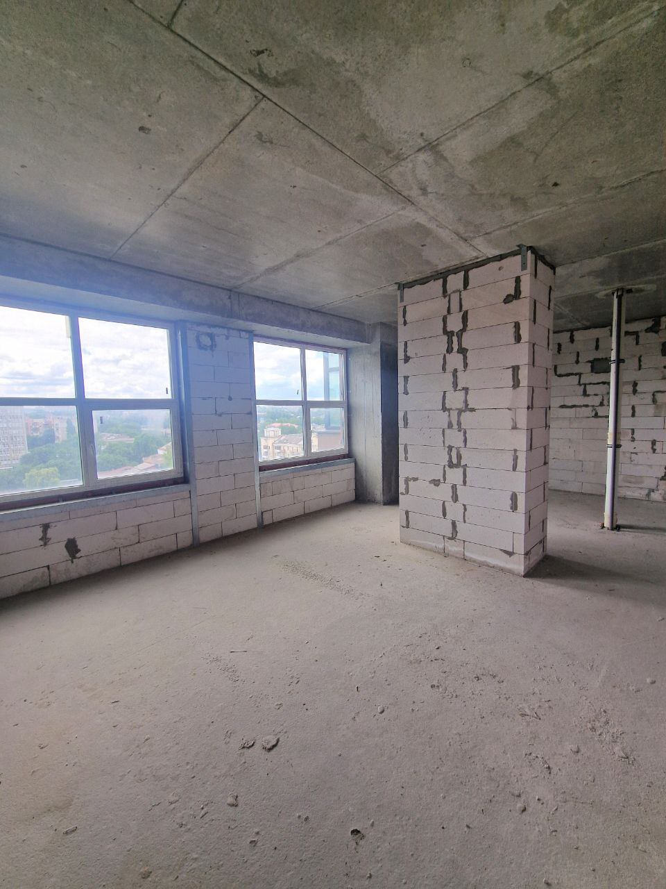 Продаж 1-кімнатної квартири 45 м², Шмидта вул.