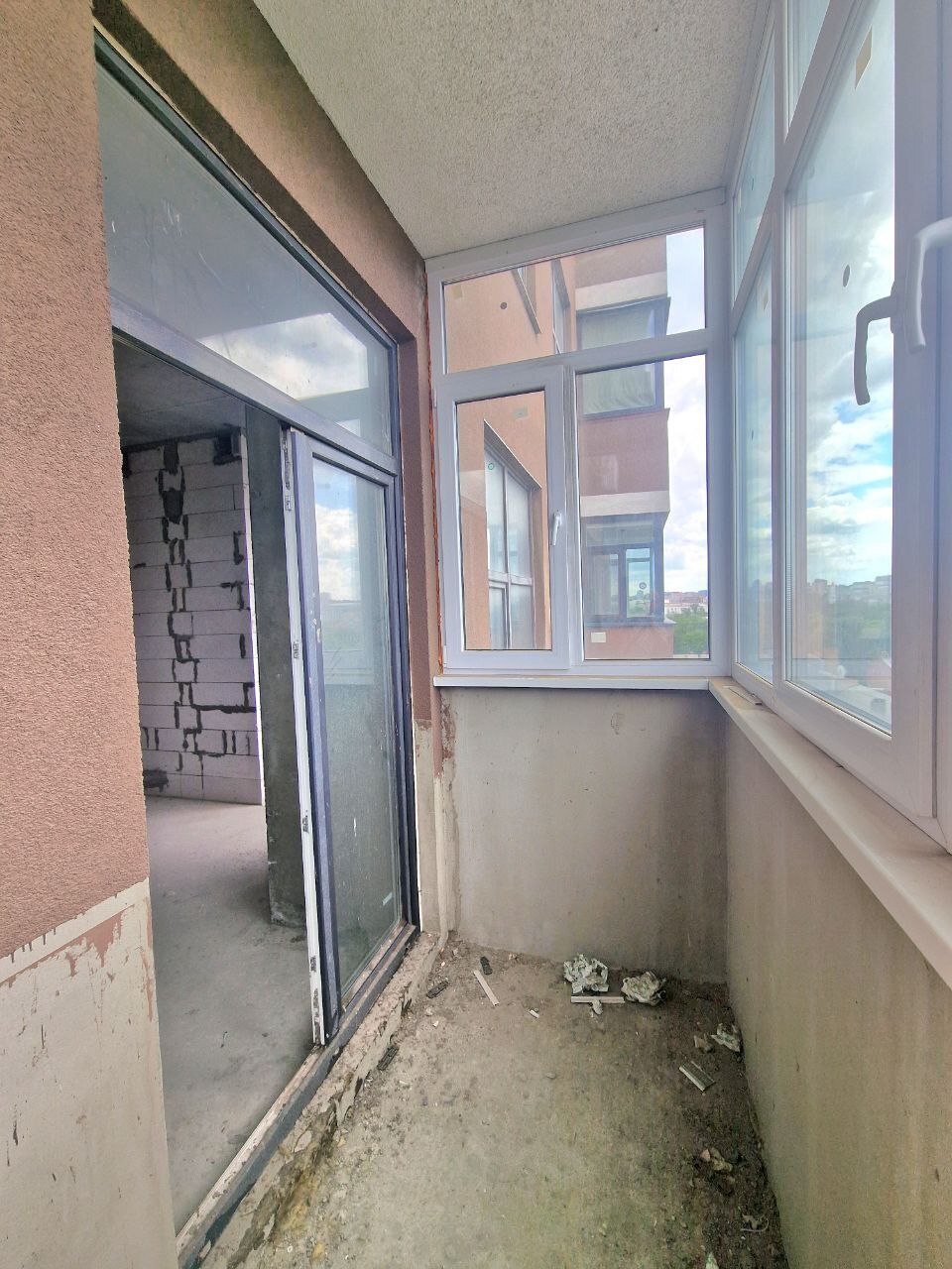 Продаж 1-кімнатної квартири 45 м², Шмидта вул.