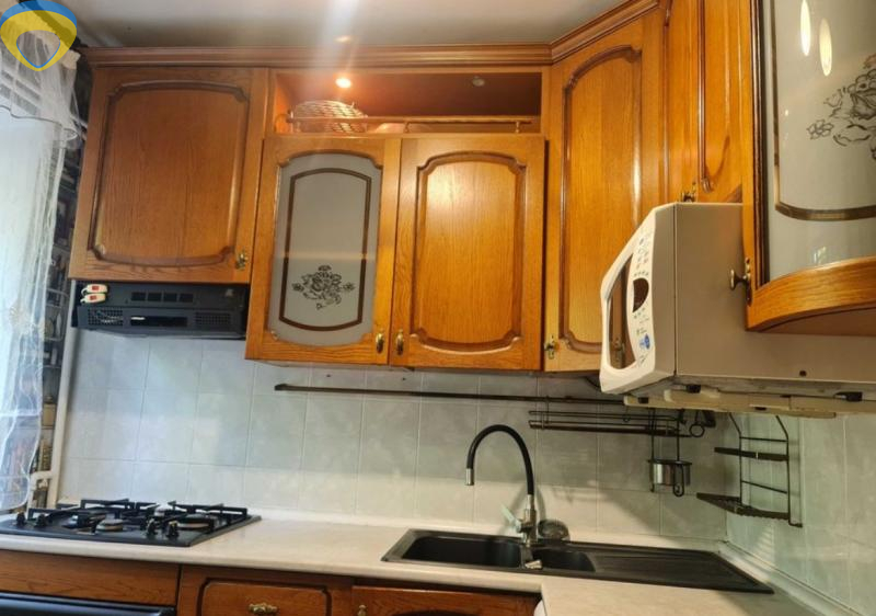 Продажа 2-комнатной квартиры 43.8 м², Одесская ул.