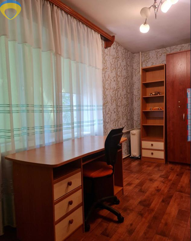 Продажа 2-комнатной квартиры 43.8 м², Одесская ул.