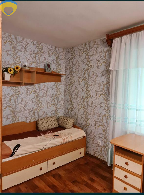 Продажа 2-комнатной квартиры 43.8 м², Одесская ул.