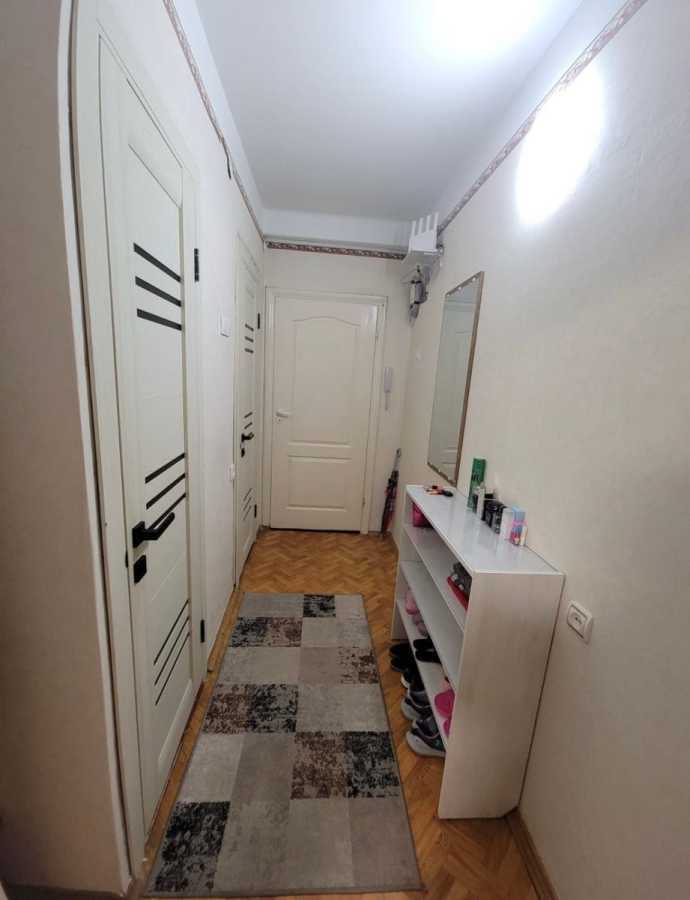 Оренда 3-кімнатної квартири 65 м², Мельникова, 18