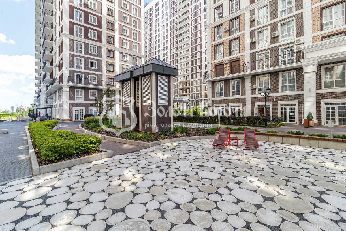Продаж 1-кімнатної квартири 41 м², Михайла Максимовича вул., 24в